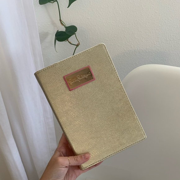 NIB Lilly Pulitzer | sparkle nook case - Picture 3 of 9